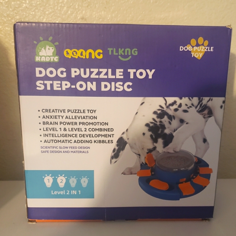 ADT Dog Puzzle Toy Step-On Disc - Blue and Orange